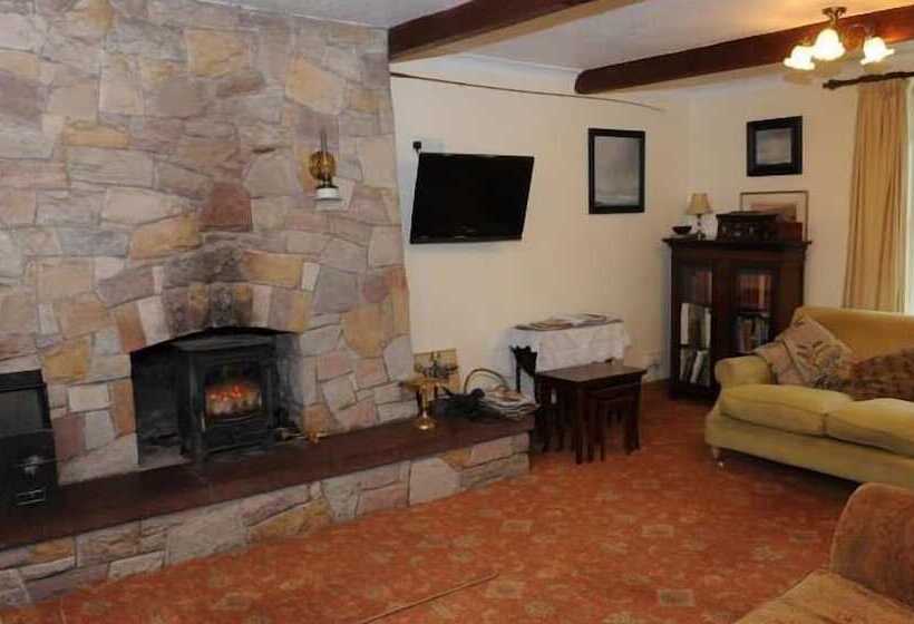 هتل Bay Cottage Bed & Breakfast