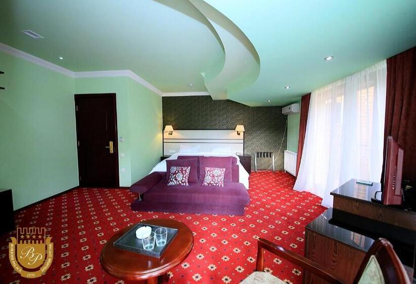 هتل Borjomi Palace Health & Spa Center