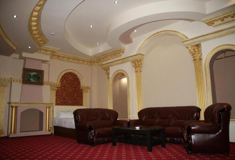 هتل Borjomi Palace Health & Spa Center