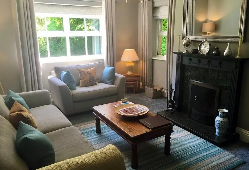 ホテル Chatton Park House B&b
