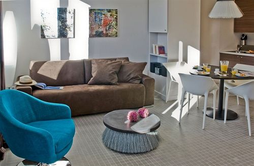 Fotos del hotel Decoh Design & Cosy Home:  4