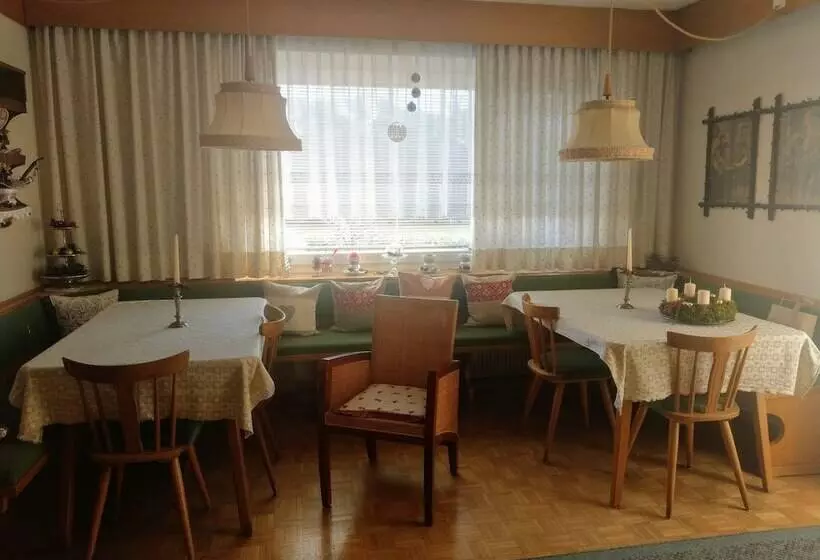 ホテル Haus Auer Irene