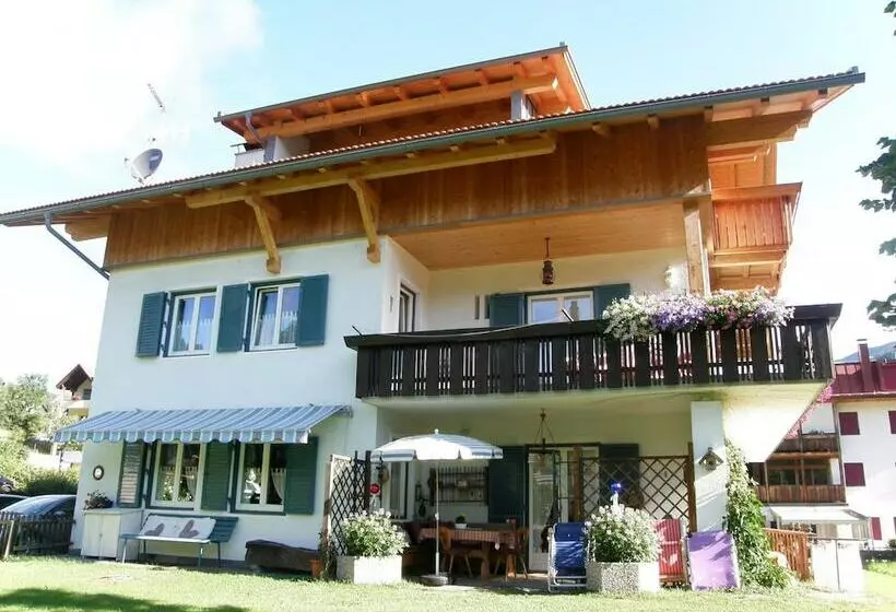 ホテル Haus Auer Irene