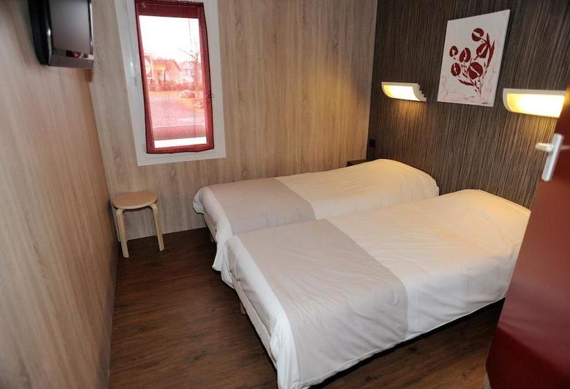 ホテル Hôtel 4 Saisons