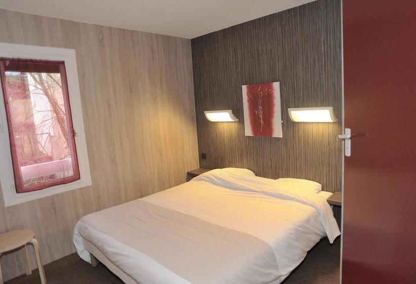 ホテル Hôtel 4 Saisons