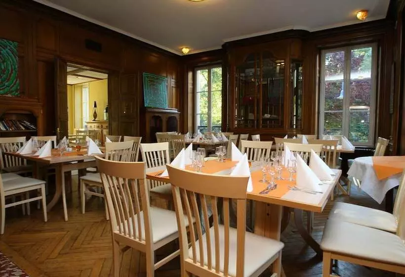 ホテル Hôtel Domaine De Volkrange