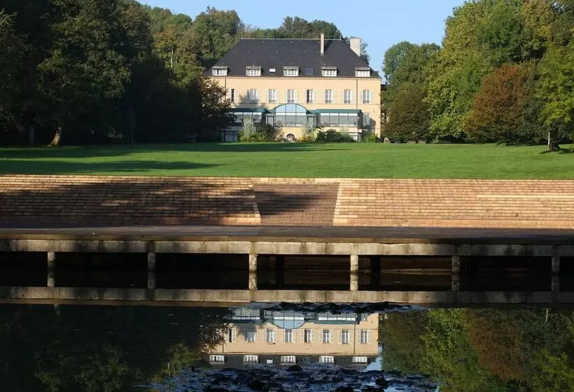 ホテル Hôtel Domaine De Volkrange