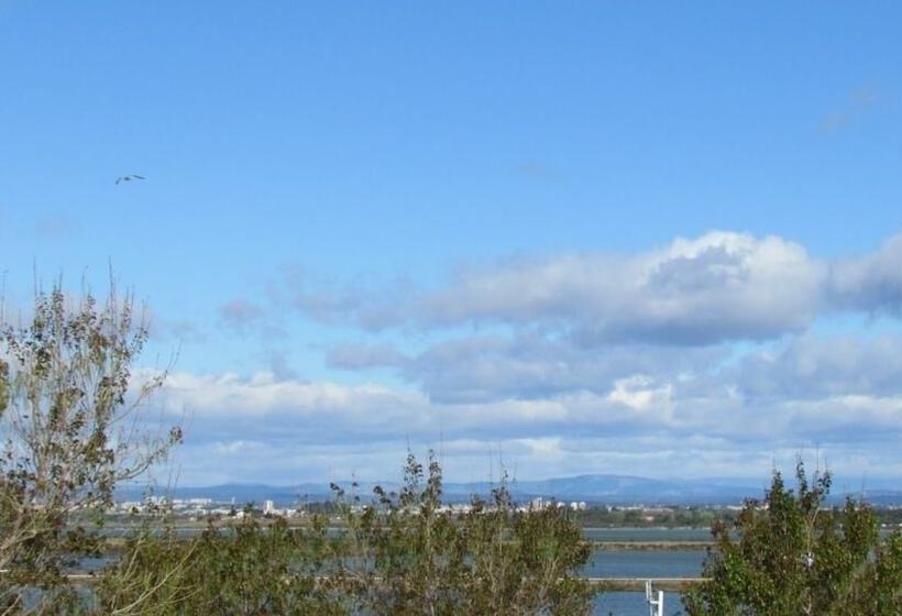 בית מלון כפרי Hôtel Du Midi Plage