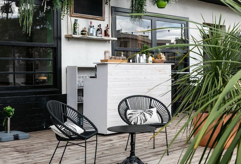 בית מלון כפרי Hôtel Du Midi Plage