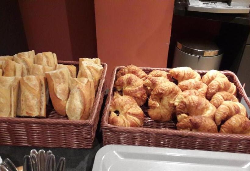 בית מלון כפרי Hôtel Hoche