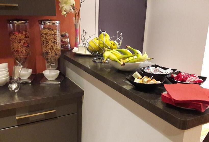 בית מלון כפרי Hôtel Hoche