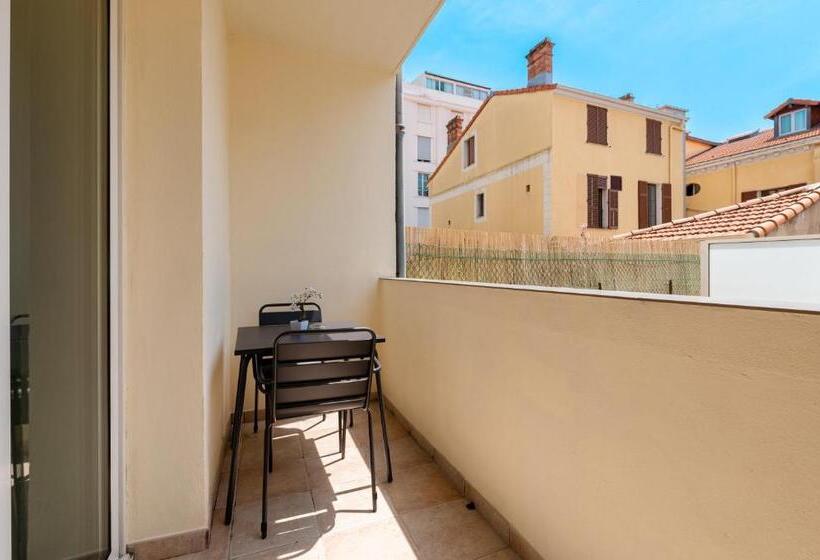 בית מלון כפרי Hôtel Hoche