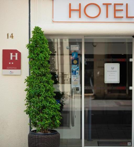 בית מלון כפרי Hôtel Hoche