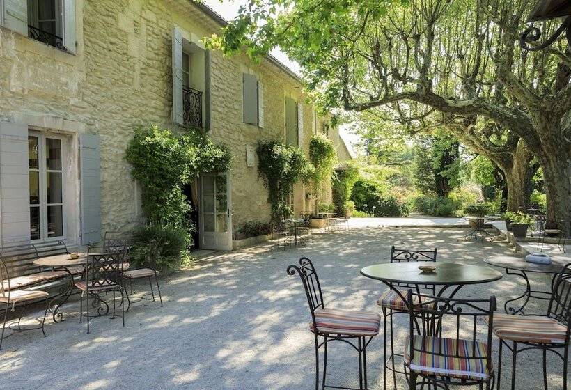 هتل Hôtel Mas Valentine