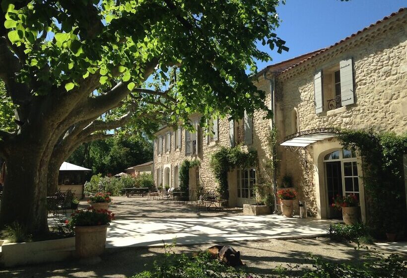 هتل Hôtel Mas Valentine