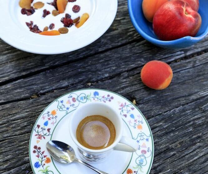 هتل Hôtel Mas Valentine