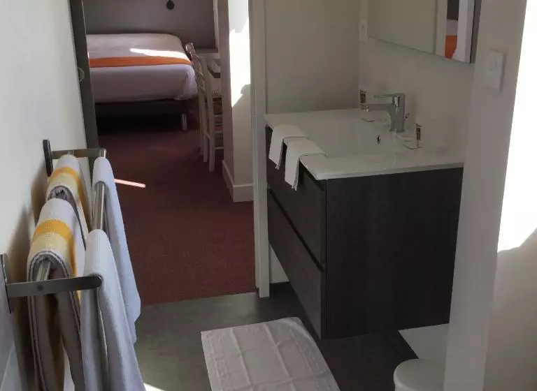 هتل Hôtel Bellevue Bagnoles Normandie