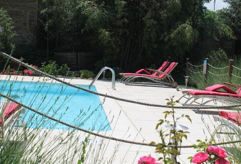 בית מלון כפרי Hôtel Restaurant La Désirade