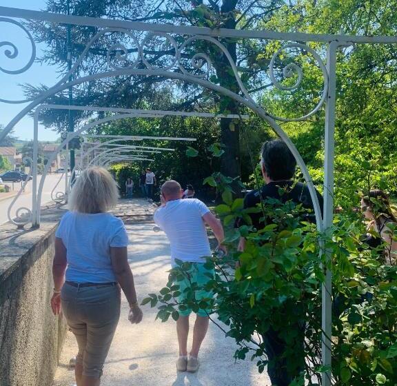 בית מלון כפרי Hôtel Restaurant La Désirade