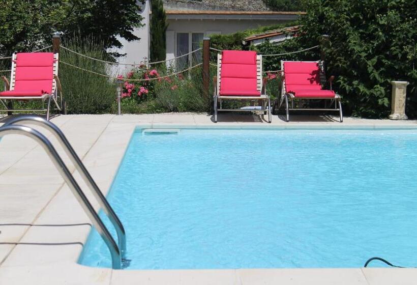 בית מלון כפרי Hôtel Restaurant La Désirade