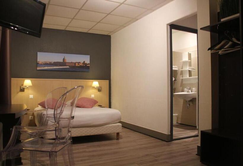 ホテル Hôtel Vol De Nuit Purpan