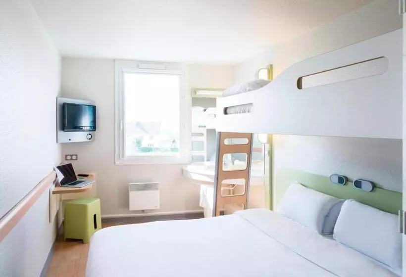 هتل Ibis Budget Clermont Ferrand Le Brezet Aeroport