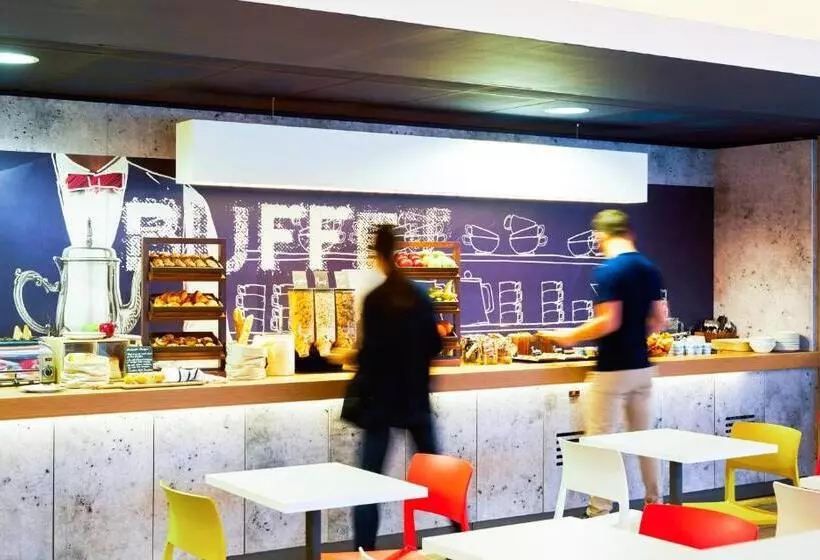 هتل Ibis Budget Clermont Ferrand Le Brezet Aeroport