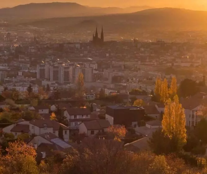 هتل Ibis Budget Clermont Ferrand Le Brezet Aeroport