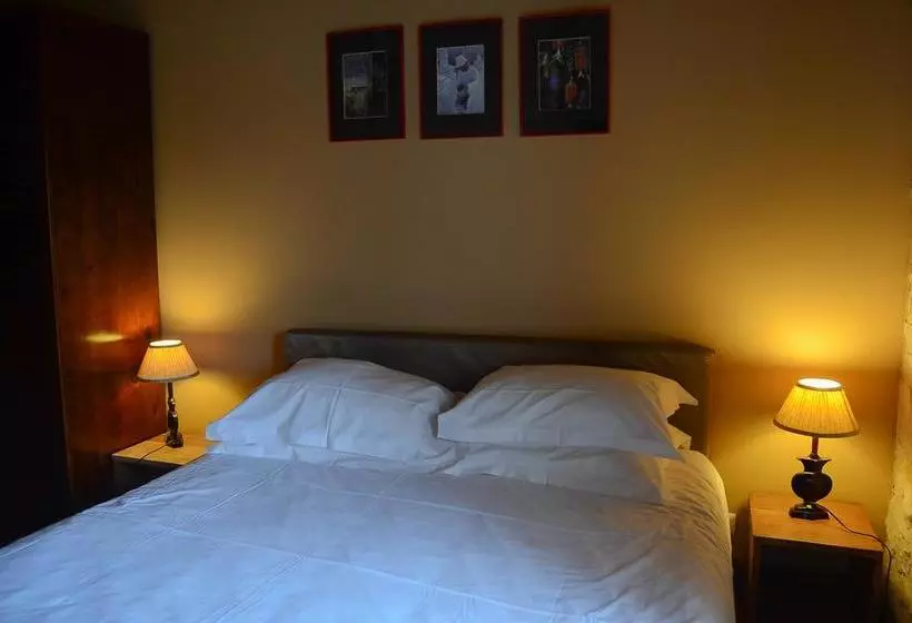ホテル La Rochelle Lodge