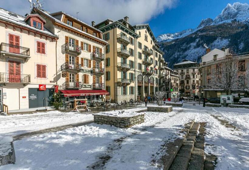 בית מלון כפרי Le Chamonix