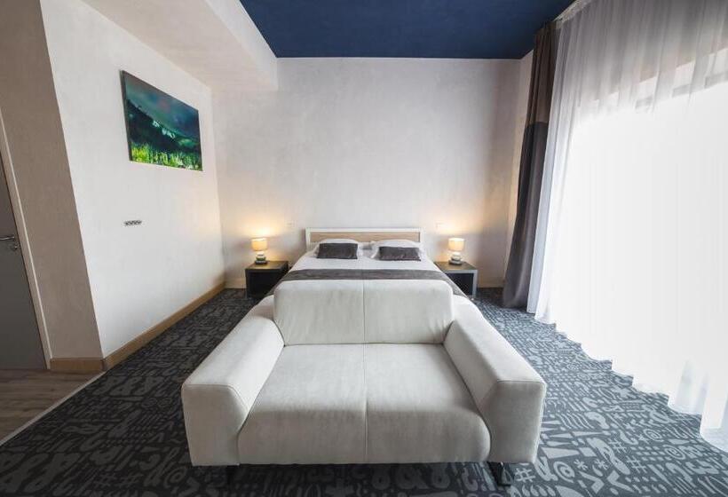 בית מלון כפרי Le Dormeur