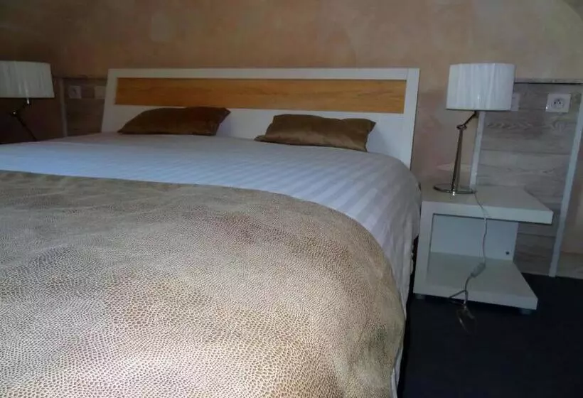 ホテル Le Dormeur
