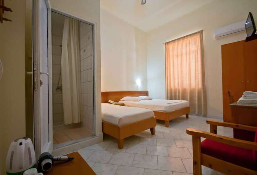 בית מלון כפרי Lena