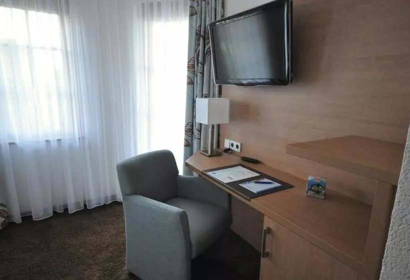 Hotelli Pension Jasmin