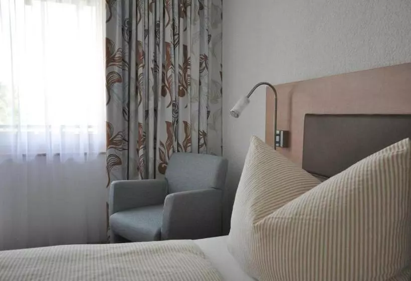 Hotelli Pension Jasmin