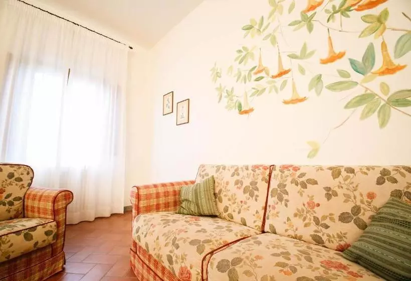 ホテル Gatto Bianco Tizzauli