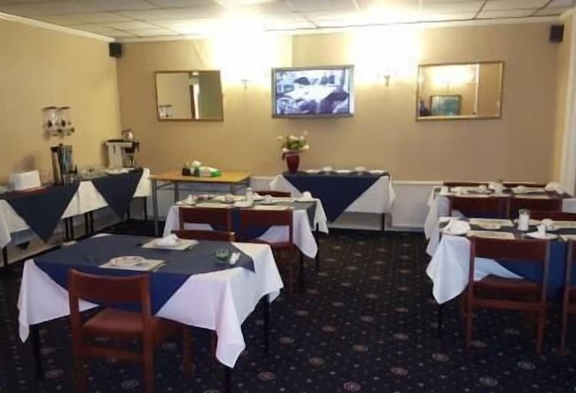 فندق The Fallowfield Lodge