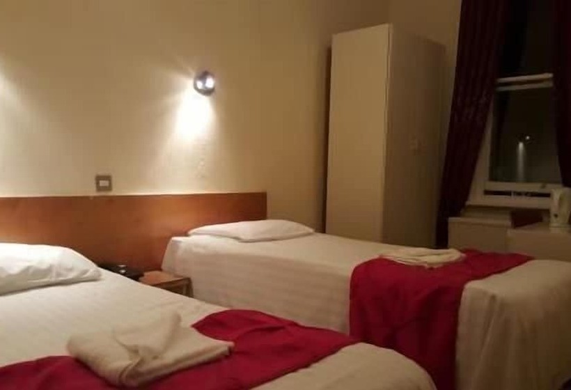 فندق The Fallowfield Lodge