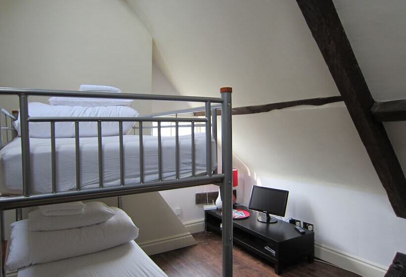 فندق The Fort York