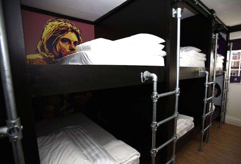 فندق The Fort York