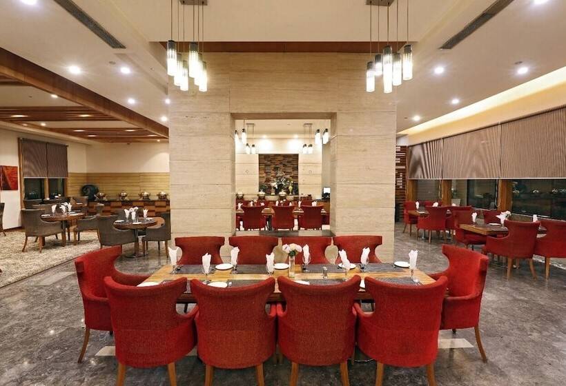 هتل Tivoli Grand Resort