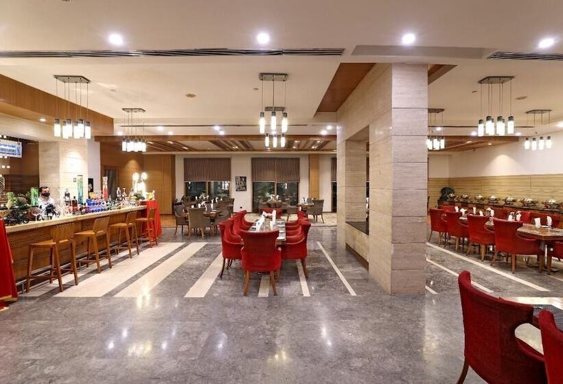 هتل Tivoli Grand Resort