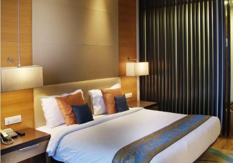 هتل Tivoli Grand Resort