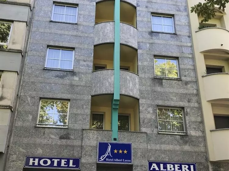 هتل Alberi