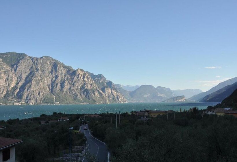 בית מלון כפרי Casa Chincarini