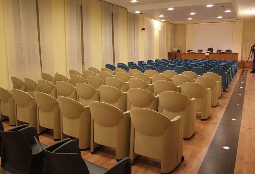 ホテル Casa Don Guanella