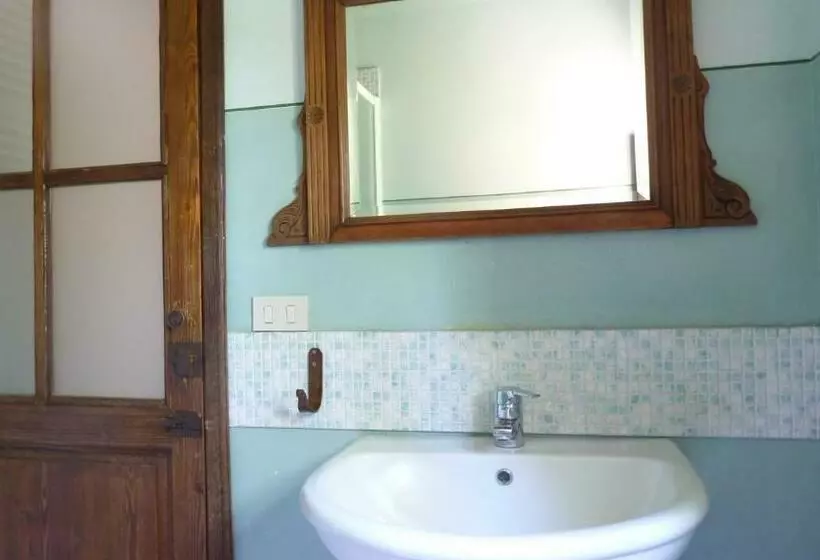 ホテル Agriturismo Casale Il Caggio