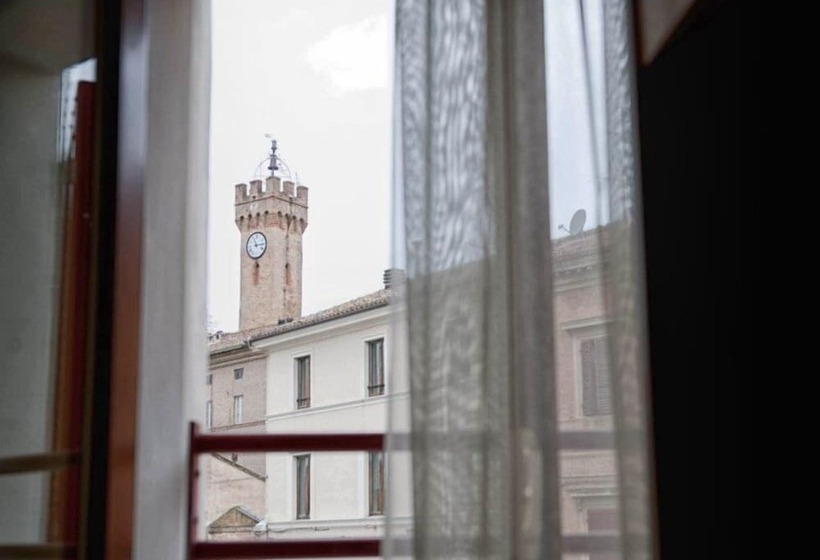 فندق Centrale Di Paolo E Cinzia