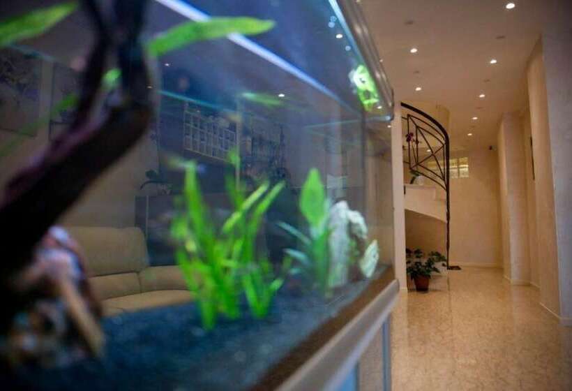 فندق Centrale Di Paolo E Cinzia