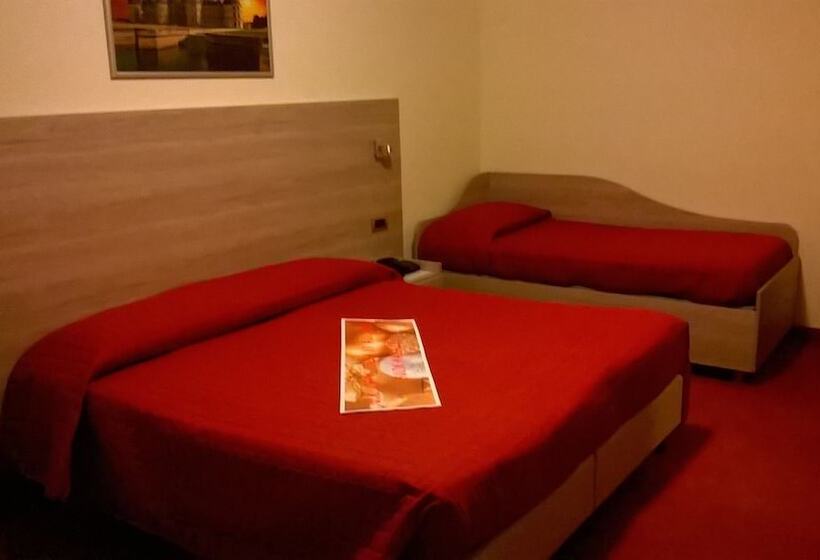 בית מלון כפרי Des Alpes